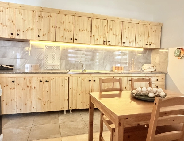 2-Bedroom Apartment for Rent in Jabal Al-Weibdeh, Amman | Spacious Terrace & 330 m² Total Area