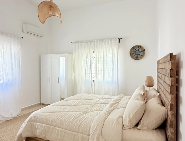 2-Bedroom Apartment for Rent in Jabal Al-Weibdeh, Amman | Spacious Terrace & 330 m² Total Area