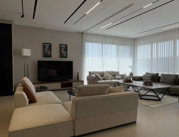 Modern 3-Bedroom Apartment in Abdoun, Amman