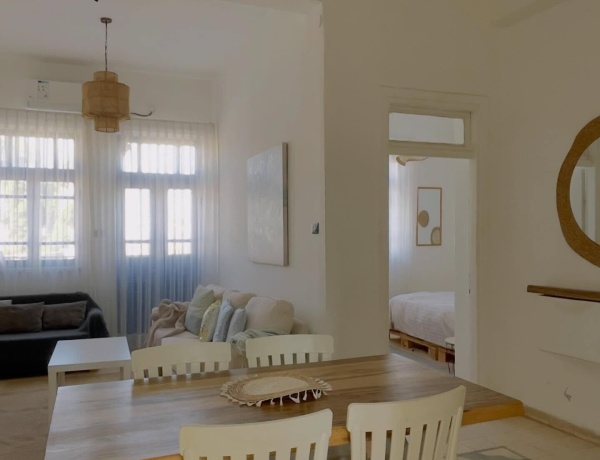 Stylish Apartment Near Rainbow Street | Jabal Amman