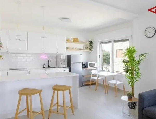 Furnished apartment in Jabal Amman