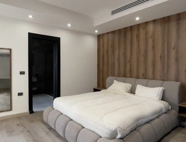 Luxurious Duplex Apartment with Rooftop and Panoramic View – Abdoun