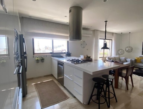 Luxurious furniture apartment for rent