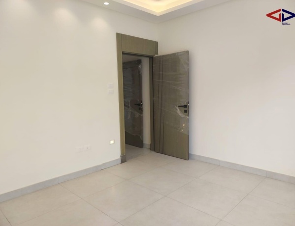 For Sale | New 3-Bedroom Apartment – Um Uthaina