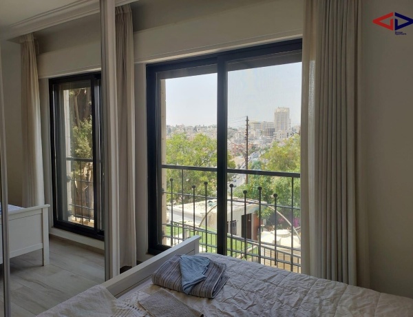 Modern Fully Furnished Apartment with Private Entrance for Rent – Al-Weibdeh
