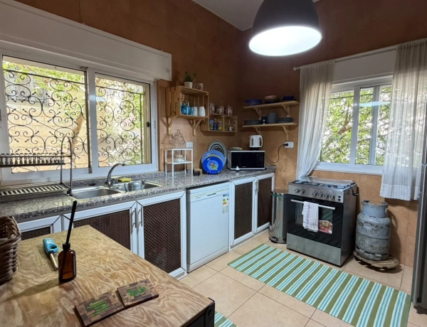 Spacious 3-Bedroom Apartment for Rent in Jabal Al Weibdeh, Amman
