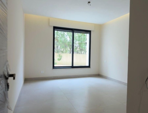 Spacious 4-Bedroom Apartment for Sale in Al Swaifyeh | Prime Location in Amman