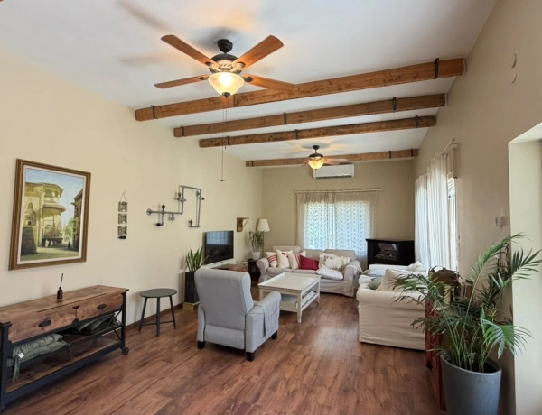 Spacious 3-Bedroom Apartment for Rent in Jabal Al Weibdeh, Amman