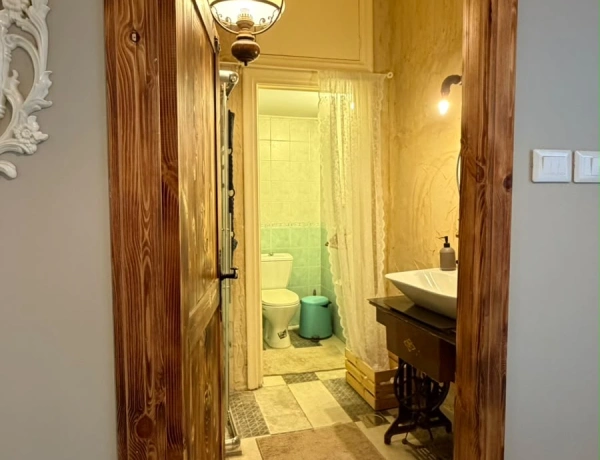 2-Bedroom Apartment for Rent in Jabal Al Weibdeh, Amman