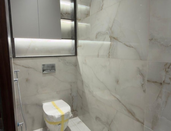 Spacious 4-Bedroom Apartment for Sale in Al Swaifyeh | Prime Location in Amman
