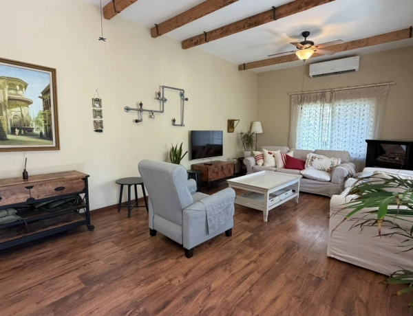 Spacious 3-Bedroom Apartment for Rent in Jabal Al Weibdeh, Amman