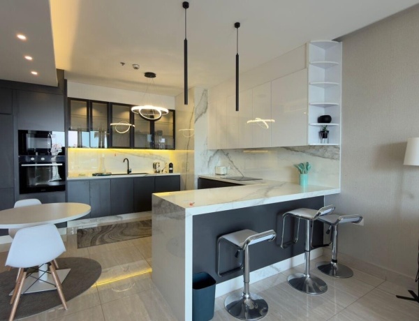 Distinctive Furnished 2-Bedroom Apartment | Elegant & Comfortable Living
