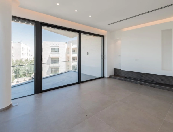 Luxury 3-Bedroom Semi-Furnished Apartment for Rent at 4th Circle, Amman