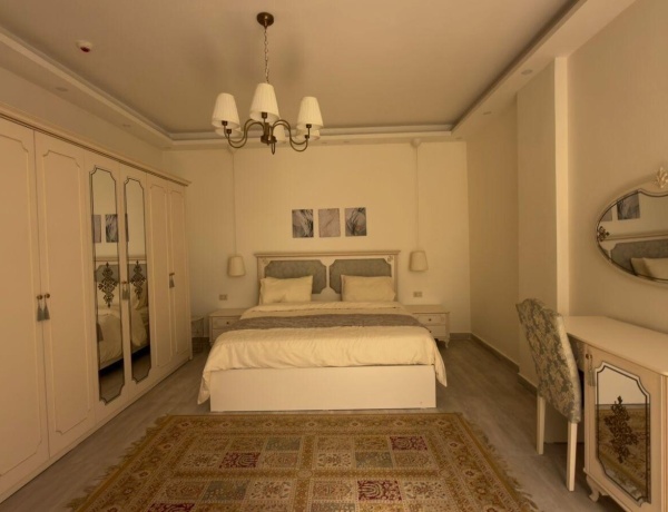 Distinctive 3-Bedroom Apartment for Rent | 170 sqm with Balcony & Central Heating – Sixth Floor