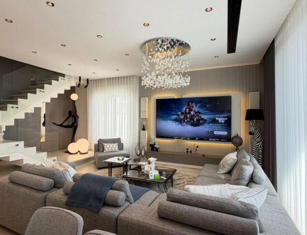 Luxury 3-Bedroom Duplex Rooftop Apartment for Rent in Abdoun, Amman