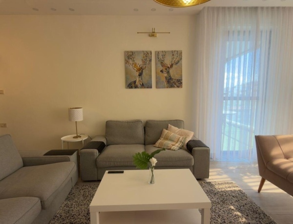 Distinctive 3-Bedroom Apartment for Rent | 170 sqm with Balcony & Central Heating – Sixth Floor