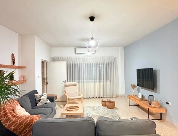 2-Bedroom Apartment for Rent in Jabal Al-Weibdeh, Amman – 150 SQM