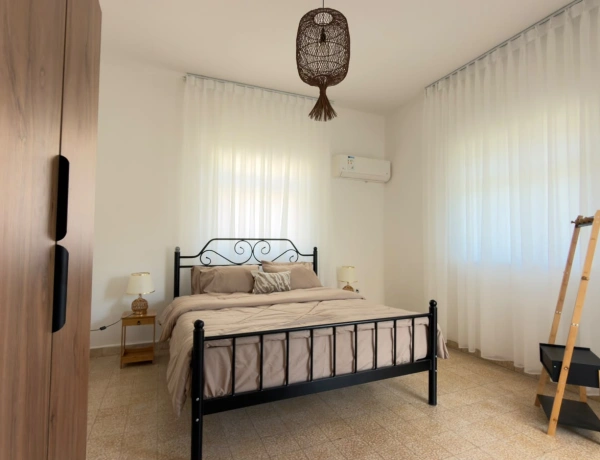 Spacious 2-Bedroom Apartment for Rent in Jabal Al-Weibdeh, Amman
