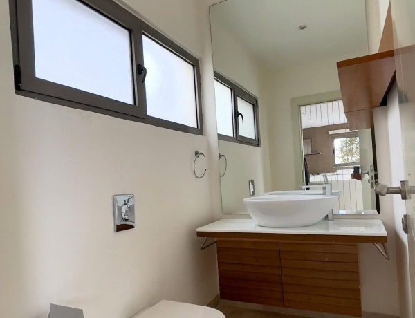 Spacious 4-Bedroom Rooftop Apartment with Huge Terrace in 4th Circle, Amman
