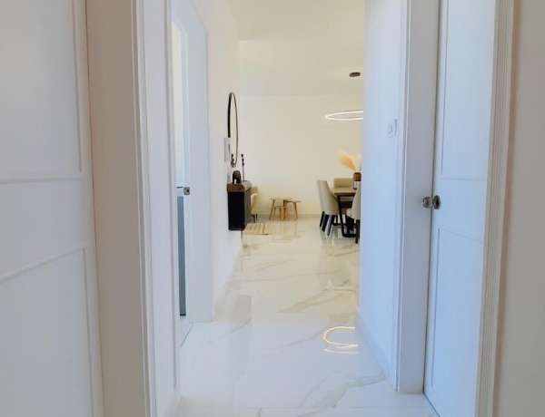 Apartment for Rent in Fourth Circle | 3 Bedroom Apartment 135 sqm with Balcony