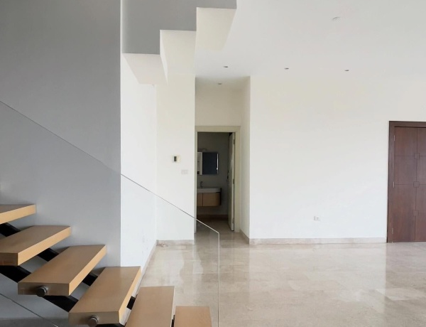 Spacious 4-Bedroom Rooftop Apartment with Huge Terrace in 4th Circle, Amman