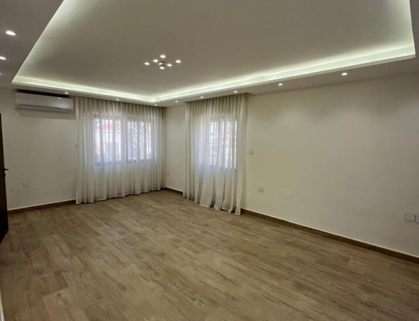 Luxury Renovated Villa for Sale Near US Embassy | 5 Bedrooms | 400 sqm