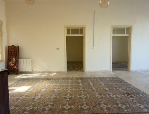 Unique Heritage Apartment with 3 Bedrooms, 2 Bathrooms & Terrace