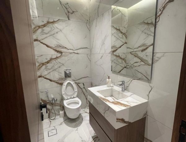 Luxury Brand-New 240 sqm Furnished Apartment for Rent in Abdoun