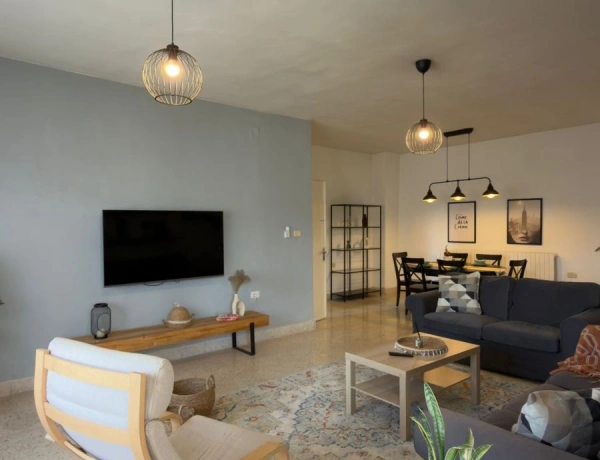 2-Bedroom Apartment for Rent in Al-Weibdeh, Amman | 150 m² | 2 Bathrooms | 2 Balconies