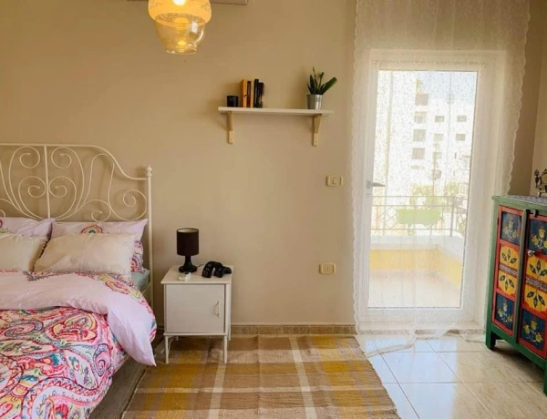 90 sqm 2-Bedroom Apartment with Rooftop Access & Beautiful Views
