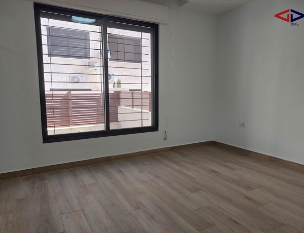 Luxury Ground Floor Apartment with Private Terrace for Sale in Deir Ghbar – 3 Bedrooms