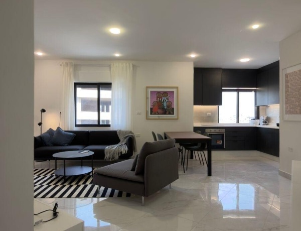 Spacious 2 Master Bedroom Apartment with Terrace for Rent in Jabal Amman – Near Second Circle