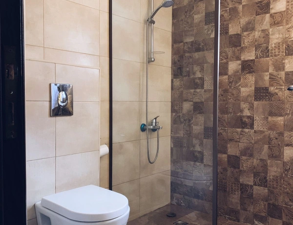 2-Bedroom Apartment for Rent in Abdoun, Amman – 120 SQM