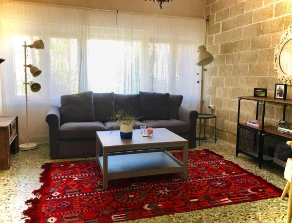 2-Bedroom Ground-Floor Apartment for Sale in Jabal Al Lweibdeh – Near Jordan National Gallery of Fine Arts