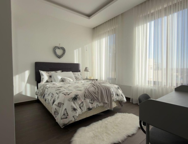 Luxury Apartment for Rent in Al-Suweifiyeh – 3 Bedrooms, 3 Bathrooms, 165 sqm