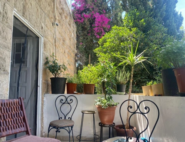 Furnished 3-Bedroom Apartment with Balconies for Rent in Rainbow Street, Jabal Amman