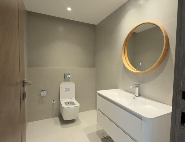 Luxury Apartment for Rent in Abdoun – 250 sqm, 4 Bedrooms with Terrace