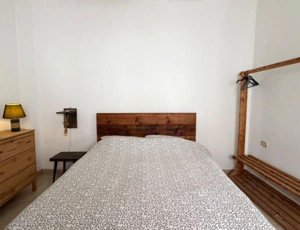 1-Bedroom Apartment for Rent in Jabal Al Weibdeh – 60 sqm