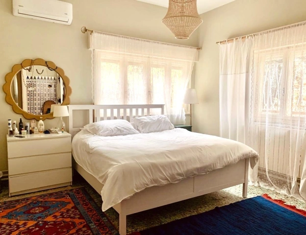 2-Bedroom Ground-Floor Apartment for Sale in Jabal Al Lweibdeh – Near Jordan National Gallery of Fine Arts