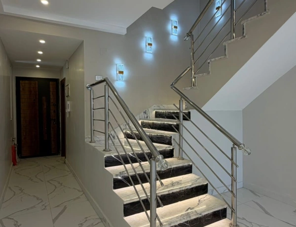 Duplex Apartment for Rent in Abdoun | 3 Bedrooms | 263 sqm | Roof & Terrace