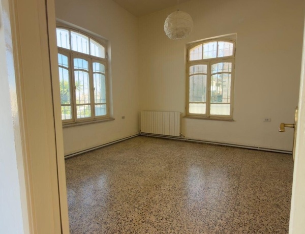 Unique Heritage Apartment with 3 Bedrooms, 2 Bathrooms & Terrace