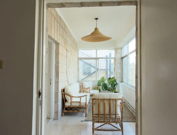 2-Bedroom Apartment for Rent in Al-Weibdeh, Amman | 150 m² | 2 Bathrooms | 2 Balconies