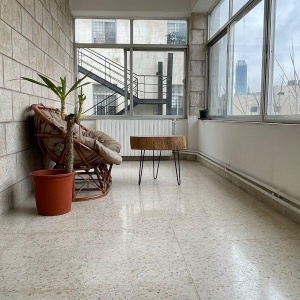 Apartment for Rent in Jabal Al Lweibdeh | 2 Bedrooms, Balcony, 130 sqm in Amman