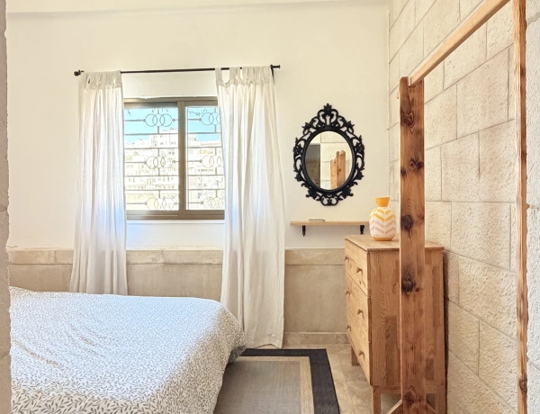 2-Bedroom Apartment for Rent in Jabal Al-Weibdeh, Amman | Spacious Terrace & 330 m² Total Area