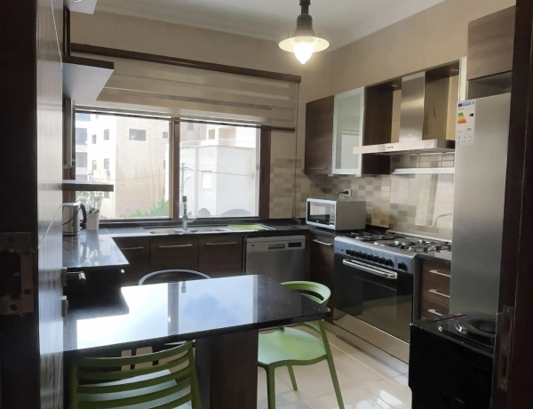 Stylish City Apartment: 2 Bedrooms for Rent in Amman