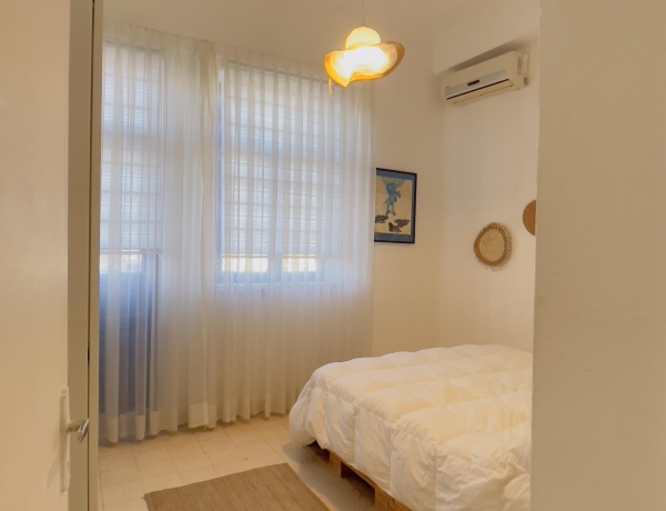 Furnished apartment in Jabal Amman – 1st Circle