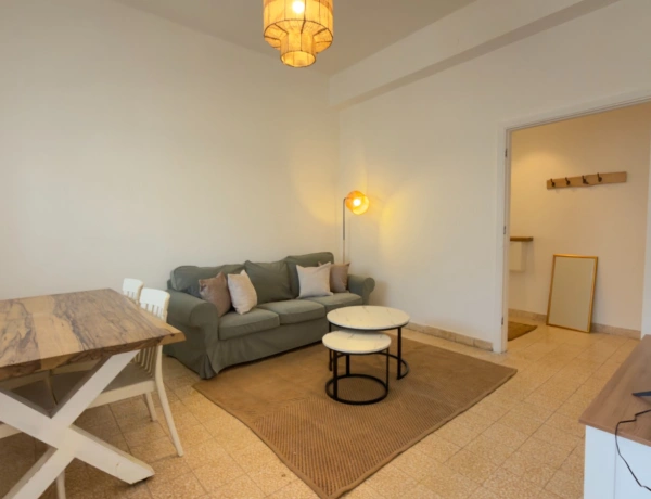 Spacious 2-Bedroom Apartment for Rent in Jabal Al-Weibdeh, Amman