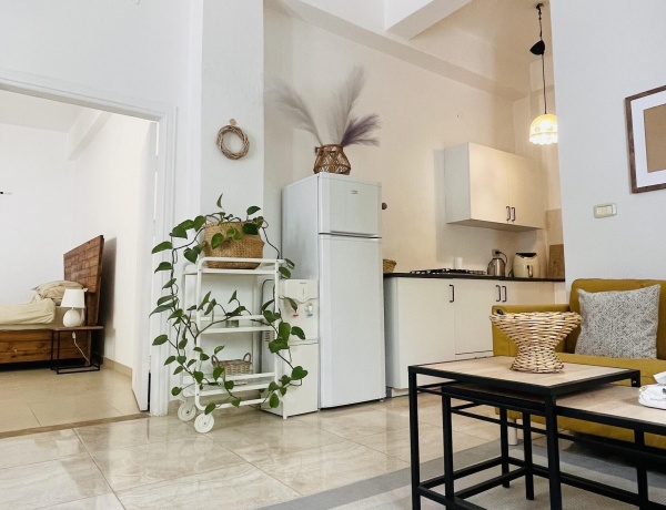 Beautiful 1 -Bedroom Apartment for Rent in the Heart of Amman