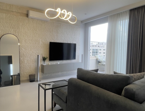 Stunning 1-Bedroom Apartment for Rent in Amman