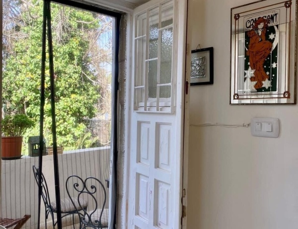 Jabal Amman Cozy 3-Bedroom Flat